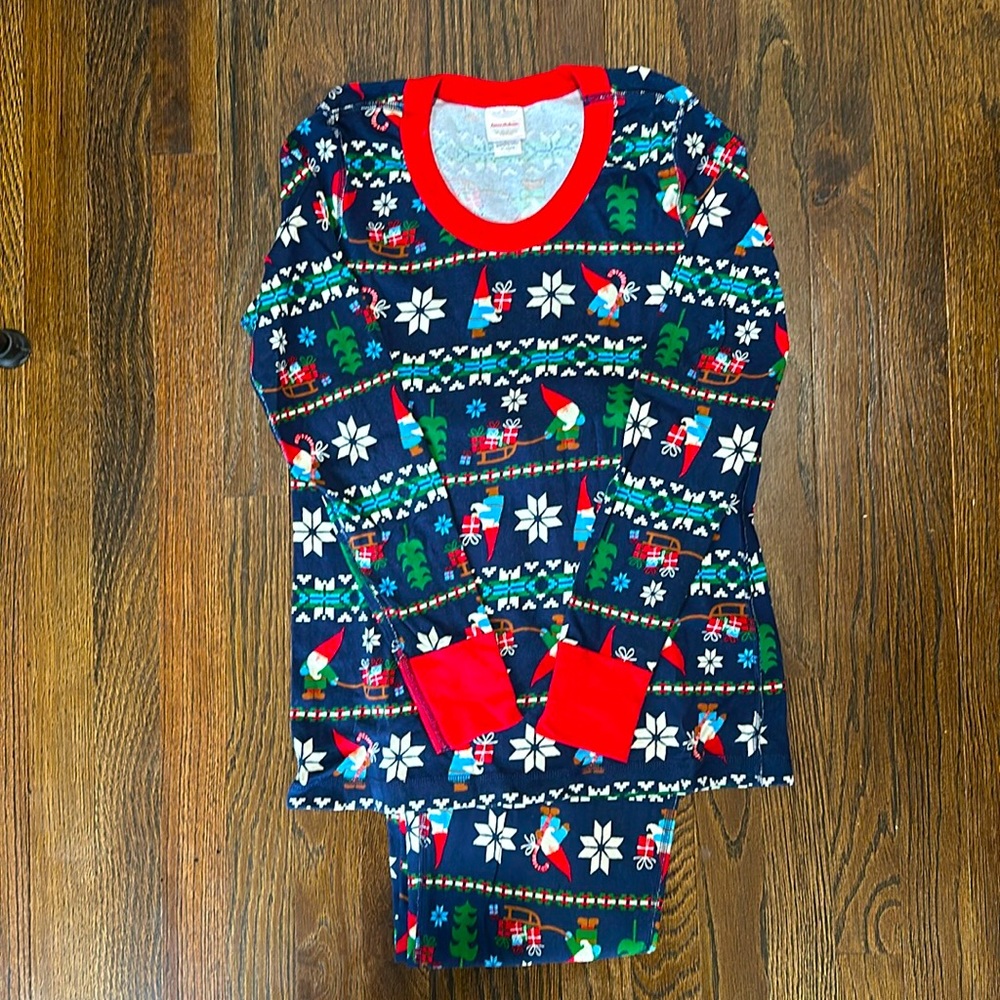 Hanna Andersson woman’s holiday pajama set